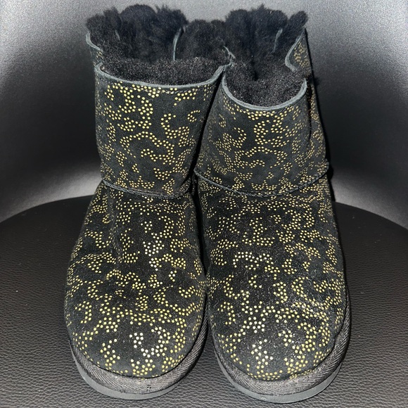 UGG Women's Mini Bailey Bow II - Picture 1 of 6